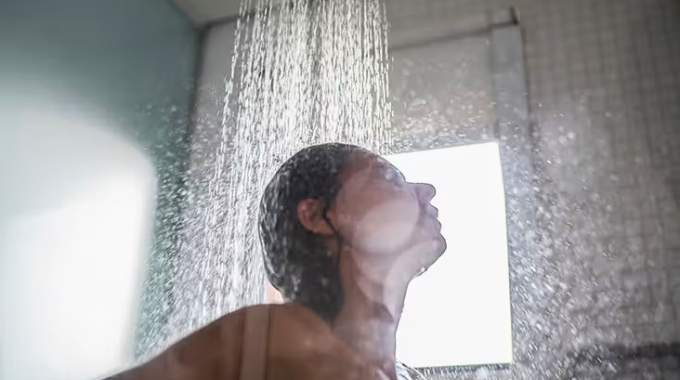 Prendre une douche juste après une séance de sport n'est pas une bonne idée