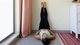 Lever les jambes contre le mur offre 5 bienfaits