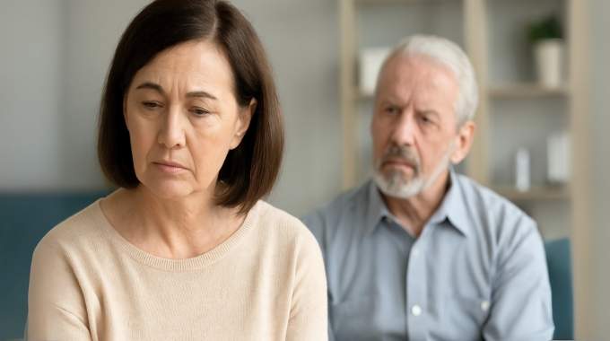 Pourquoi les femmes s’éloignent-elles de leur mari en vieillissant 