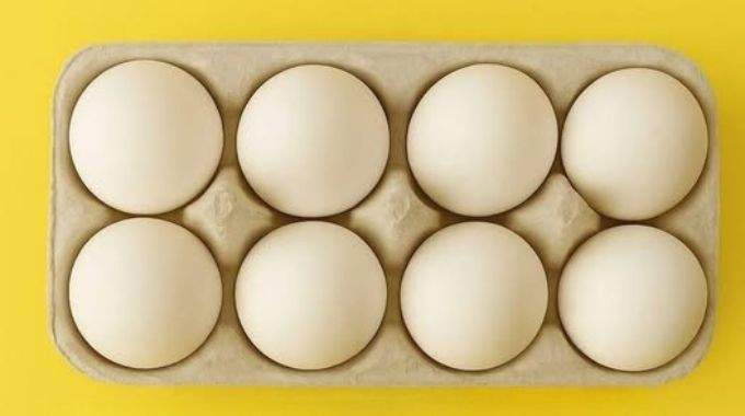 J’ai 6 œufs : j’en casse 2, j’en fais frire 2 et j’en mange 2. Combien d’œufs me reste-t-il ?
