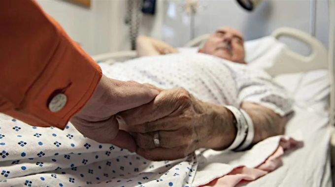 Votre corps sait quand la mort est proche, et tout commence par votre nez 