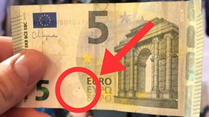 Ce billet de 5€ peut valoir 5 000€ : vérifiez vite si vous avez l’un des rares exemplaires