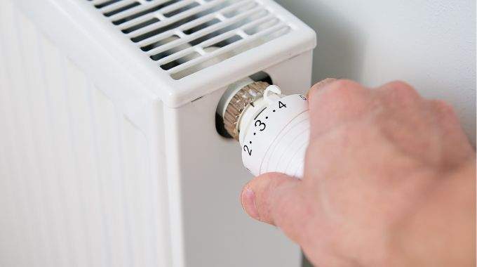 Chauffage : quelle est la température conseillée pièce par pièce pour faire des économies d’énergie