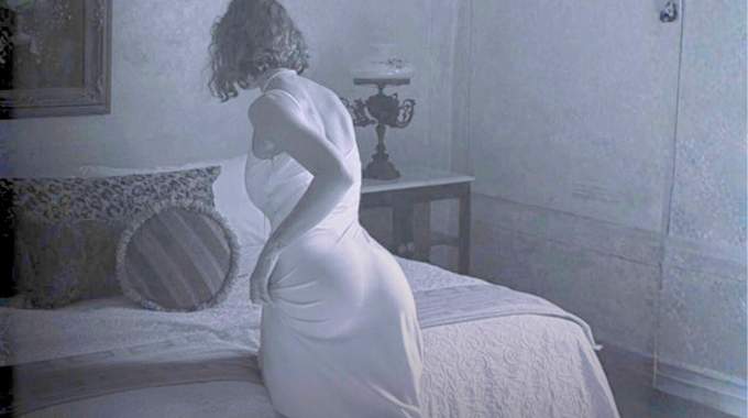 Quand une femme mariée est obsédée par un autre homme, elle fait ces 9 choses