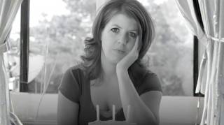 Vous n'aimez pas fêter votre anniversaire  Découvrez ce que cela signifie selon la psychologie