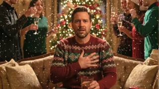 Crise cardiaque &agrave; No&euml;l : pourquoi le risque explose pendant les f&ecirc;tes de fin d'ann&eacute;e