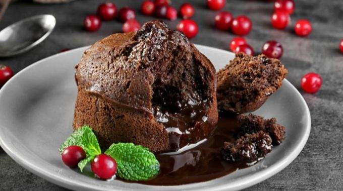 F&ecirc;tes sans stress : ce fondant au chocolat sans cuisson va sauver votre dessert de No&euml;l