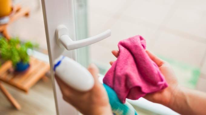 Ce coin minuscule de la maison est un vrai nid &agrave; bact&eacute;ries : si vous l&rsquo;ignorez, les virus se r&eacute;pandent partout