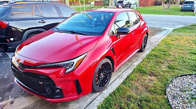 Le super nettoyant maison pour que votre voiture sale soit comme neuve