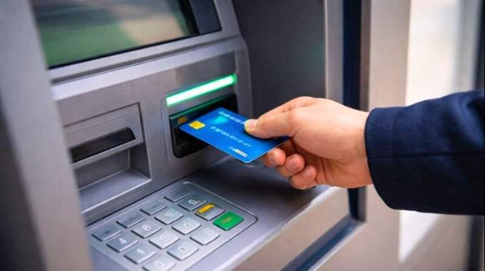 Quand vous retirez de l'argent, prenez 2 secondes pour v&eacute;rifier ce d&eacute;tail qui vous &eacute;vite de gros probl&egrave;mes