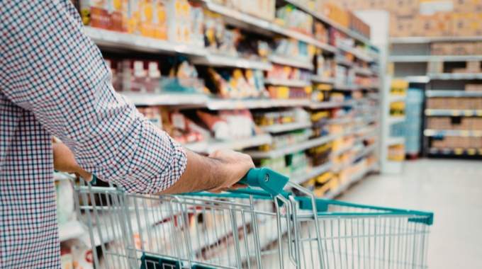 Caf&eacute;, viande, huile&hellip; voici les produits qui ont vu leurs prix exploser en 2025 (et ceux qui ont baiss&eacute;)