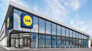 Employ&eacute; chez Lidi depuis 10 ans il est licenci&eacute; pour avoir bu une bouteille d'eau &agrave; 20 centimes