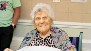 La femme la plus &acirc;g&eacute;e du monde &acirc;g&eacute;e de 116 ans r&eacute;v&egrave;le le secret de sa long&eacute;vit&eacute;