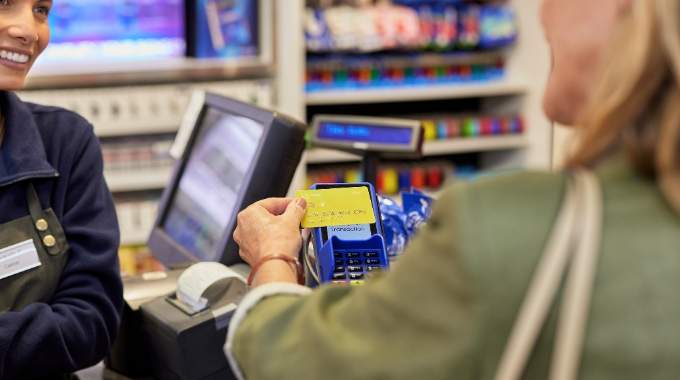 Pourquoi il faut abandonner votre CB au supermarch&eacute; (et ce que vous devriez utiliser &agrave; la place)