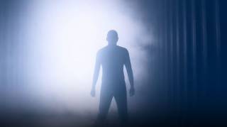 Une personne d&eacute;clar&eacute;e morte pendant six minutes raconte ce qu'elle a vu dans le ciel et ce n'est pas comme nous l'imaginons