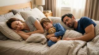 Faut-il laisser un enfant de plus de 7 ans dormir dans le lit des parents