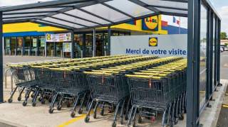 Le vigile et une salari&eacute;e d'un Lidl frapp&eacute;s par des femmes accus&eacute;es de vol