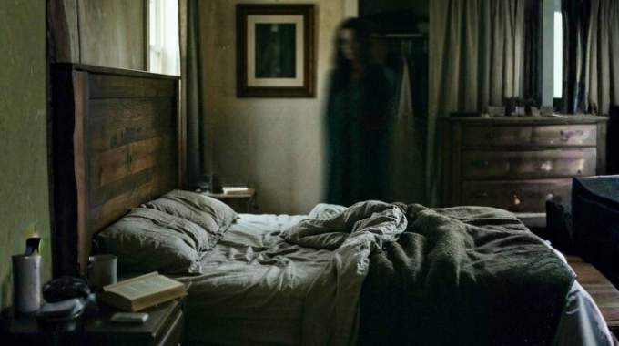 Peut-on dormir dans le lit d&rsquo;une personne d&eacute;c&eacute;d&eacute;e sans risque