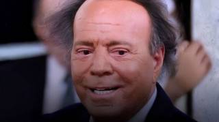 &Agrave; 82 ANS JULIO IGLESIAS CONFIRME ENFIN CE QUE TOUT LE MONDE PENSAIT