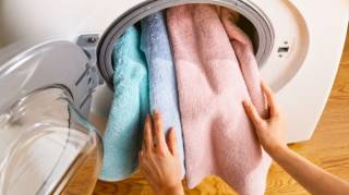 Cette astuce de grand-m&egrave;re vous permet de garder des serviettes de bain douces et moelleuses