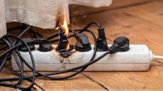 Risque d'incendie : attention &agrave; ne jamais installer de multiprises &agrave; ces endroits