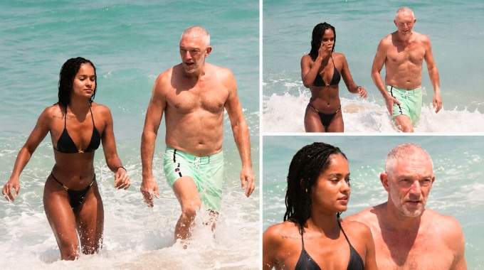 Surpris par des paparazzis sur la plage un acteur fran&ccedil;ais de renom a &eacute;t&eacute; aper&ccedil;u en train de se d&eacute;tendre avec sa compagne