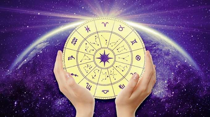 Astrologie : voici comment calculer son ascendant facilement