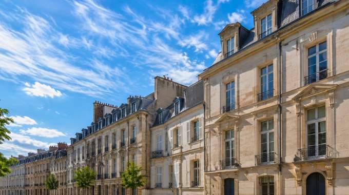 Il louait son studio 400 &euro; &agrave; son neveu : ce retrait&eacute; parisien frapp&eacute; par un redressement de 8 000 &euro;