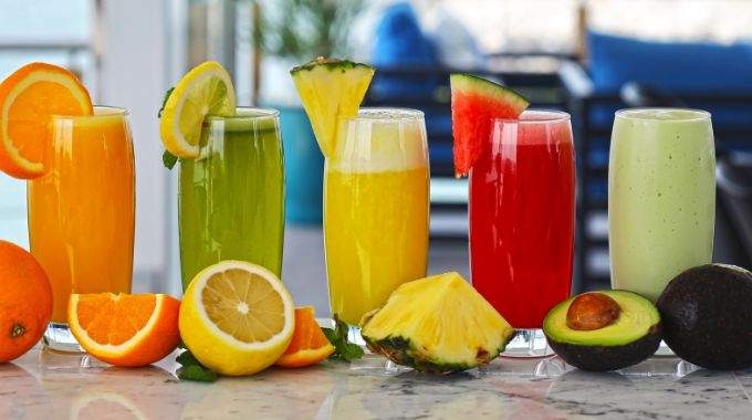 Les jus qui gu&eacute;rissent : 16 recettes pour faire le plein de vitamines