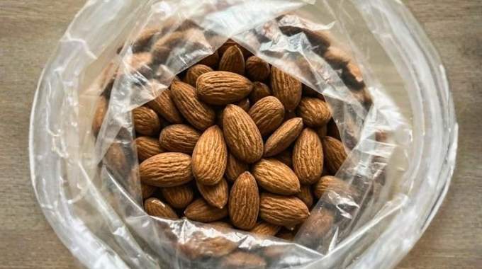 Des m&eacute;decins r&eacute;v&egrave;lent que la consommation d&rsquo;amandes provoque ceci