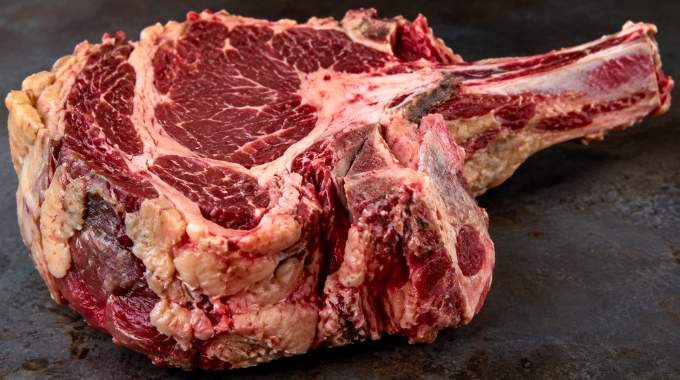 Je suis boucher et voici la partie du b&oelig;uf qu'on n&eacute;glige trop souvent : c'est la plus moche mais c'est la meilleure