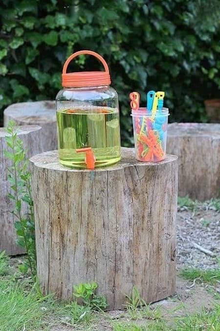 station de distribution pour bulles de savon