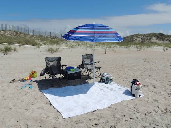 Recyclez un drap de lit en drap de plage