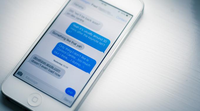 Comment Supprimer un Sms ou un Message sur iPhone.